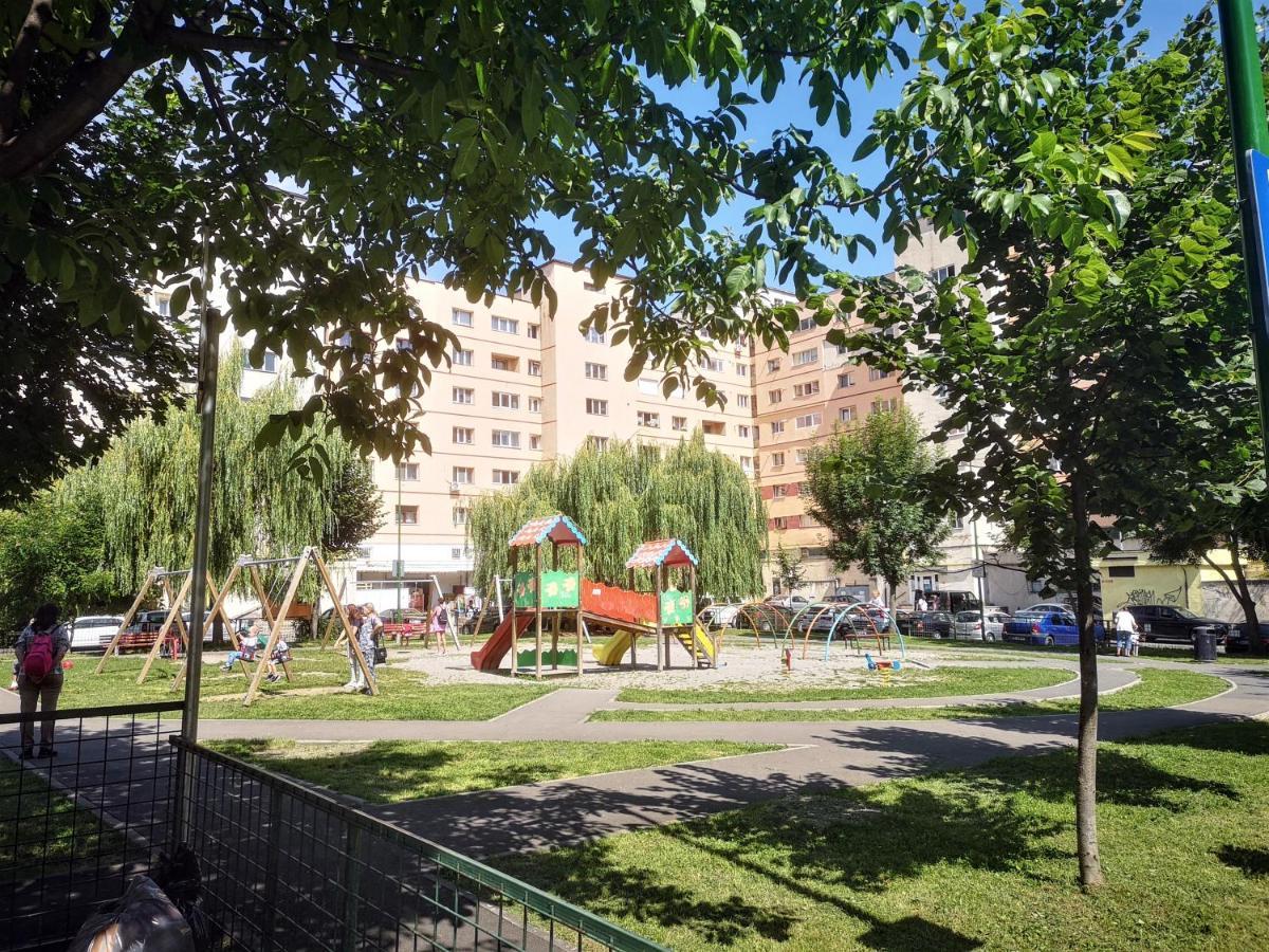 Apartment Mid-term Racadau