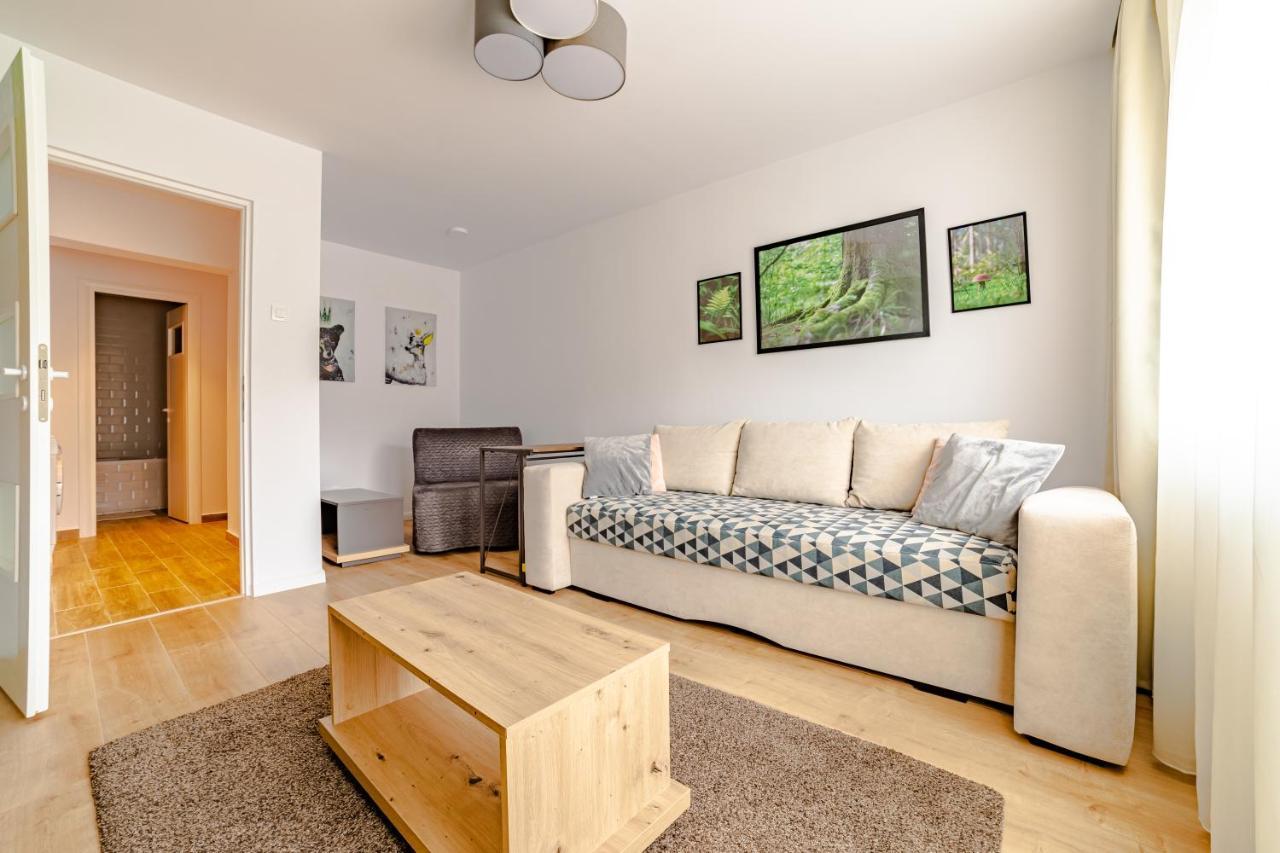 Apartment Mid-term Racadau