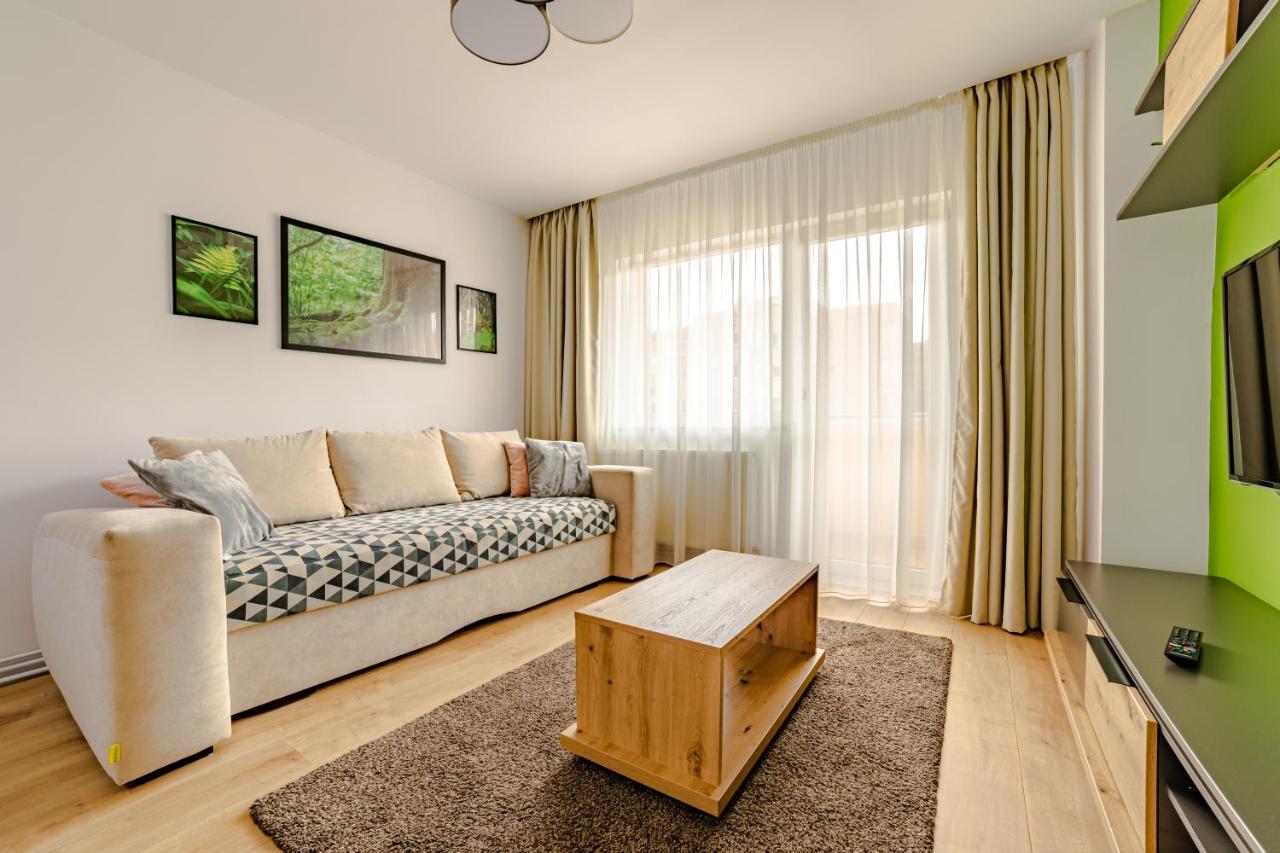 Mid-term Racadau Apartment *