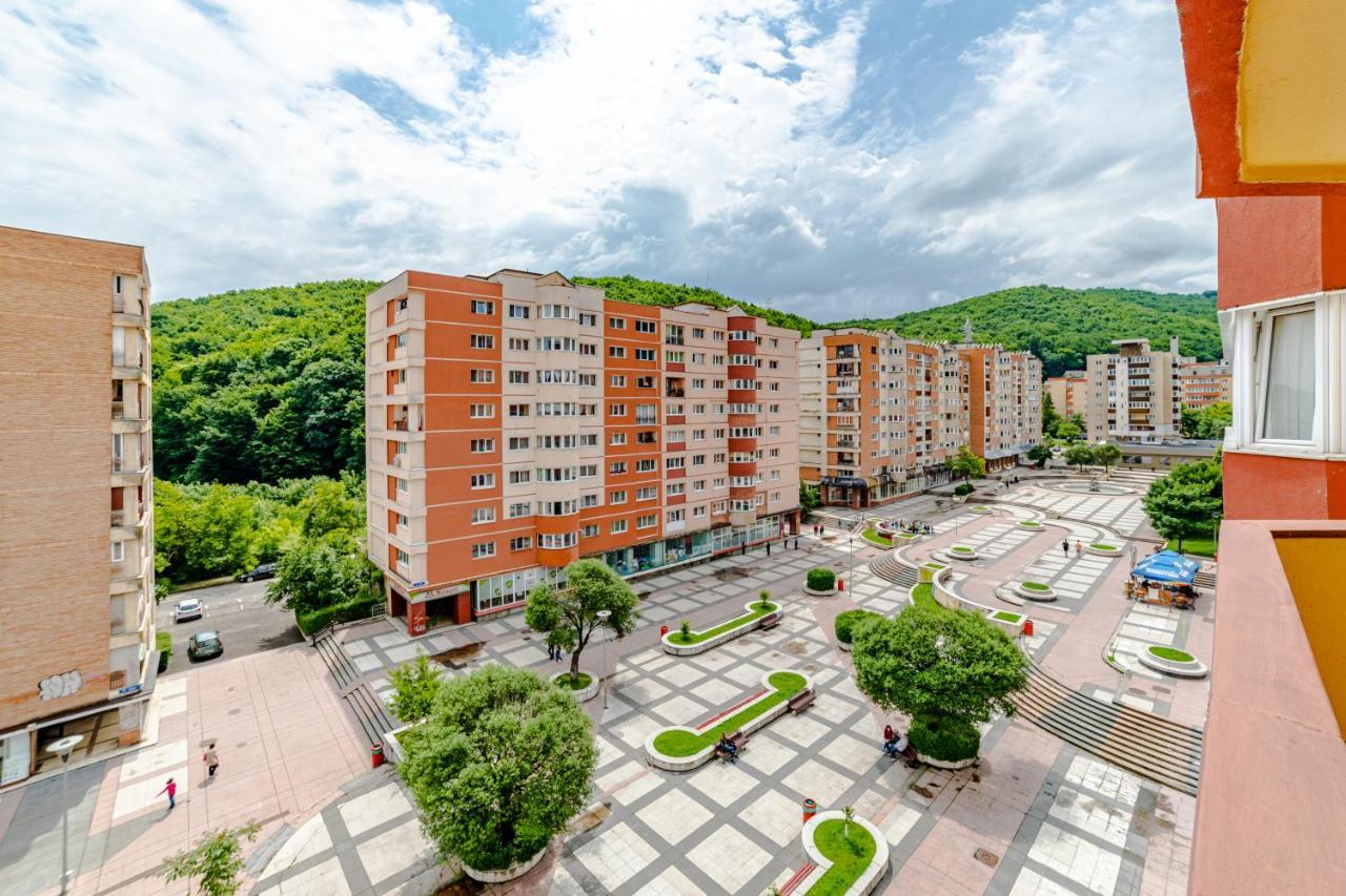 Apartment Mid-term Racadau