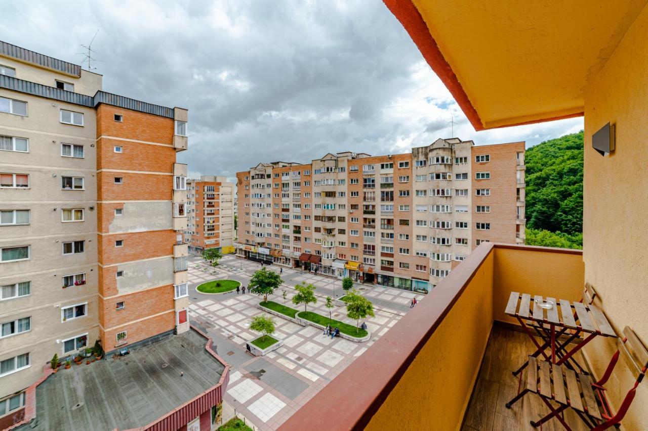 Apartment Mid-term Racadau